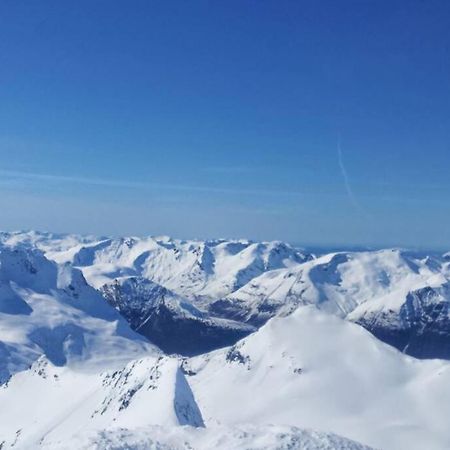 Вілла Bakken, Feriebolig Volda Екстер'єр фото