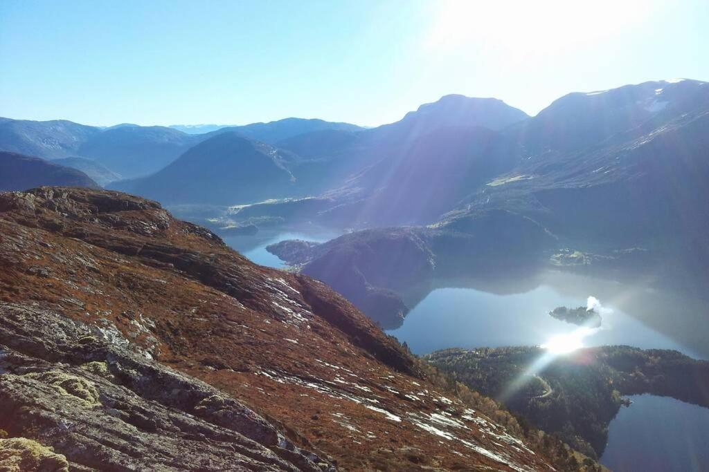 Вілла Bakken, Feriebolig Volda Екстер'єр фото